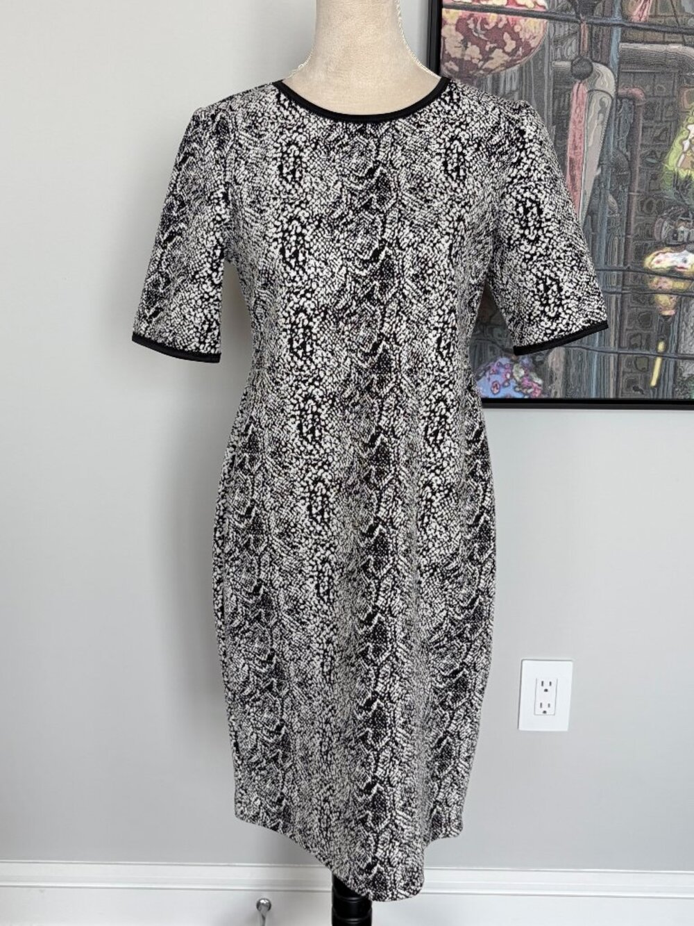 NWOT Taylor Black/White Snakeskin Knit Dress 8P